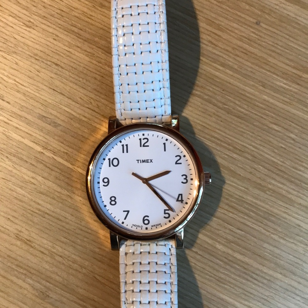 40 mm Timex. Rose Gold Case. White leather strap